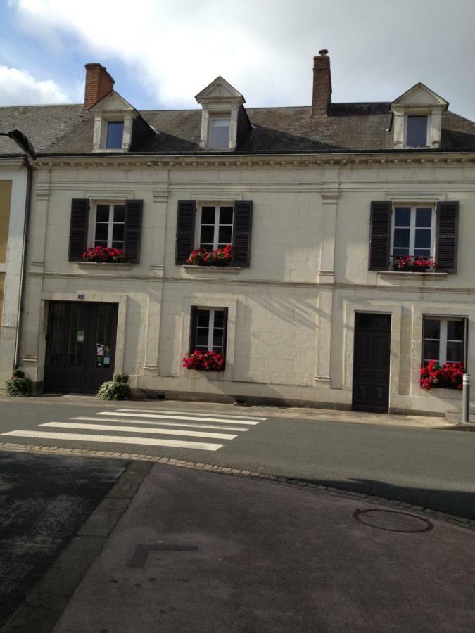 Le Chaton Rouge Saint-Pierre-du-Lorouër Eksteriør billede